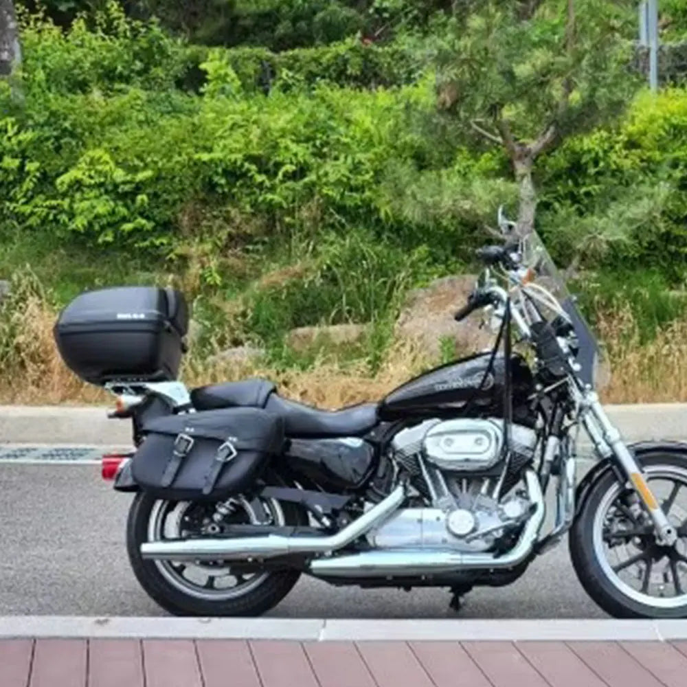 2X Motorcycle Saddlebag Leather Luggage Saddle Bags Outdoor Side Bag For Harley Sportster XL 883 XL 1200 Touring Dyna Softail FL