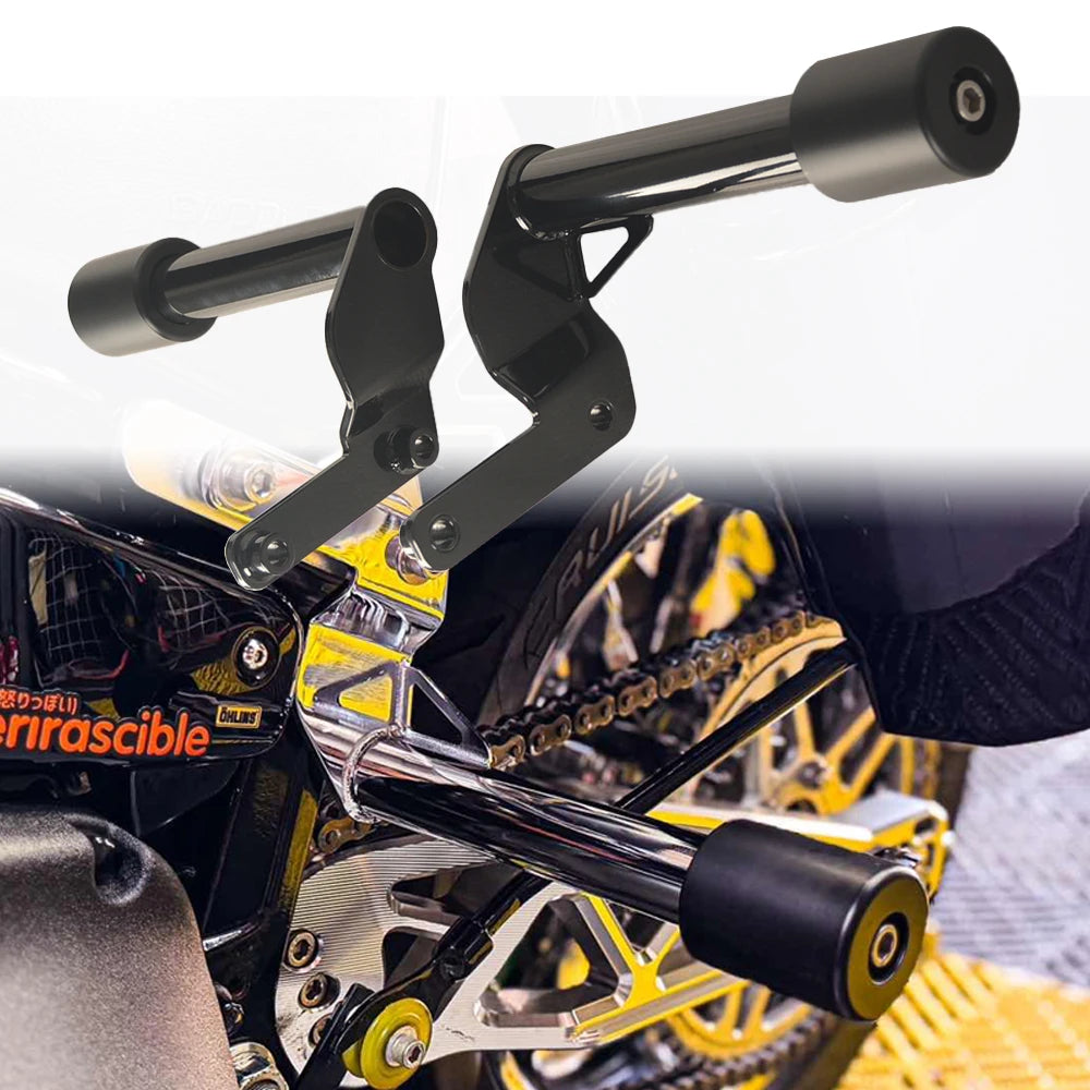 Motorcycle Accessories Solid Steel Black Club Style Crash Bar Front Protection Guard for Harley Davidson Softail 2018-2025